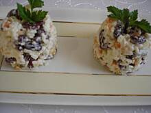 Fot. eluchap, Sałatka ze śledziem