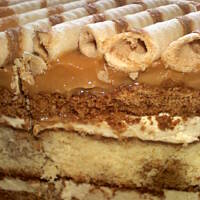 Królewniec miodownik z kajmakiem