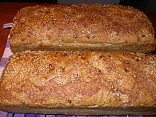 Fot. olusia23, Chleb z otrębami i ziarnami