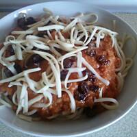 Spaghetti z boczkiem -  sos lekko kwaśny