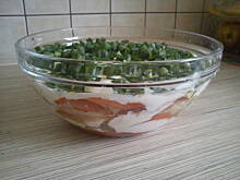 Fot. ezelka, Sałatka z pomidorów, warstwowa