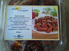 Fot. WISNIOWE_NIEBO, Mozzarelka z pomidorami i bazylią