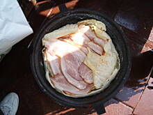 Fot. lokhunter, Duszonki, prażonki danie z kociołka żeliwnego