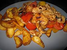 Fot. MoniaKociara, Kurczak grillowany z warzywami