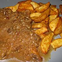 Schab w sosie cebulowo-grzybowym