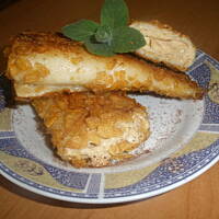 Chrupiące naleśniki gruszkowo kawowe