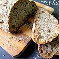 Ziarnisty chleb na zakwasie