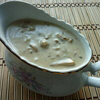 Sos kremowy pieczarkowy - do klusek i makaronów!