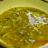 Zupa z karczochami marynowanymi