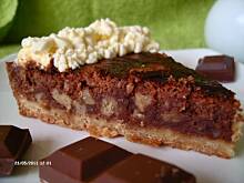 Fot. Mloda, Tarta czekoladowa z orzechami włoskimi