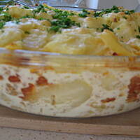 Zapiekanka troche czerwona.