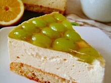 Fot. Mloda, Cytrynowy jogurtowiec z winogronami