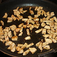 Lekka sałatka z kurczakiem i truskawkami!