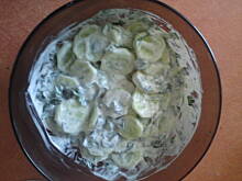 Fot. Kolorowa75, mizeria z natką pietruszki