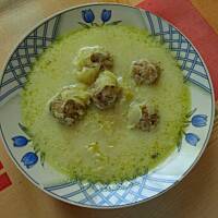 Zupa z porów z mięsnymi kulkami - pyszna