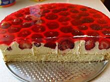 Fot. joasiek, Torcik truskawkowy