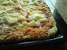 Fot. luizack9, Pizza - ciasto z ziołami