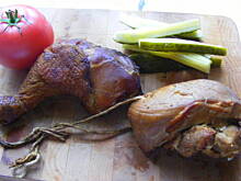 Fot. InkaMalinka, Wędzony drób i kiełbasa domowej roboty