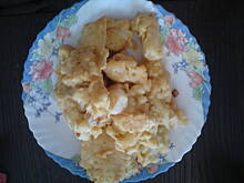 Fot. Kolorowa75, różyczki kalafiora w cieście naleśnikowym