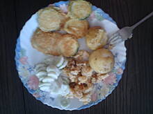 Fot. Kolorowa75, plastry z cukini w cieście naleśnikowym