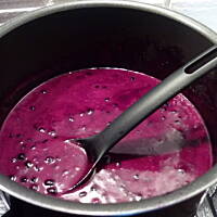 Sos jagodowy - np. do klusek na parze!