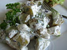 Fot. Kluko, Sałatka z młodych ziemniaków z ziołami