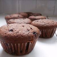Mufinki czekoladowo-jagodowe