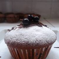 Mufinki czekoladowo-jagodowe
