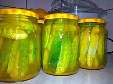 Fot. Ella1806, ogórki z kurkumą