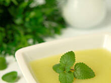 Fot. Wkn, Zupa ze świeżych ogórków