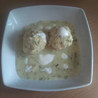 Dietetyczne pulpeciki w sosie koperkowym