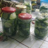 Koreczki z ogórków