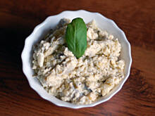 Fot. MAGDAITYLE, Sałatka "Śledzik tatarski"