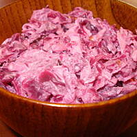 Surówka z czerwonej kapusty z majonezem