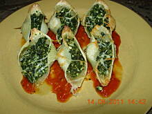 Fot. Satina, Conchiglioni faszerowe szpinakiem i białym serem