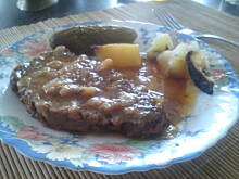 Fot. Kolorowa75, karkówka w sosie cebulowym