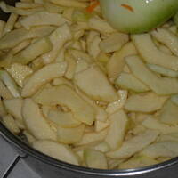 Cukinia, patoison lub ogórki w słodkokwaśnym sosie -  zaprawie