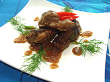 Fot. bahus, Udziec z indyka duszony w winie