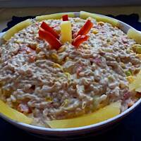 Sałatka z ananasem i tuńczykiem