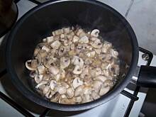 Fot. Aarionne, Włoski garnek przyjemności