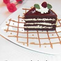 Tort serowo - kajmakowy