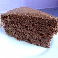 Tort z musem z gorzkiej czekolady