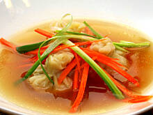 Fot. katy12, Bulion z pierożkami Wonton