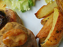 Fot. katy12, Polędwiczki w sosie ze śliwkami i morelami