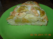 Fot. Satina, Biały puszek z jabłkami