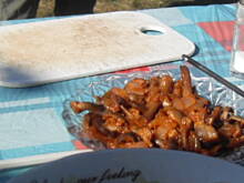 Fot. Teresa.Marcjan, Grzyby w pomidorach  ( coś na wzór sałatki do kanapek lub drugiego dania z mięs)