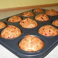 Muffiny z papryką i fetą