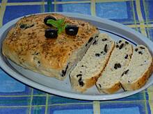 Fot. niebieska-różyczka, Focaccia z oliwkami i oregano
