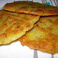 Chrupiące placki ziemniaczane z ziołami