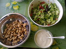 Fot. scarlett84, Placki z mięsem i sosem czosnkowym